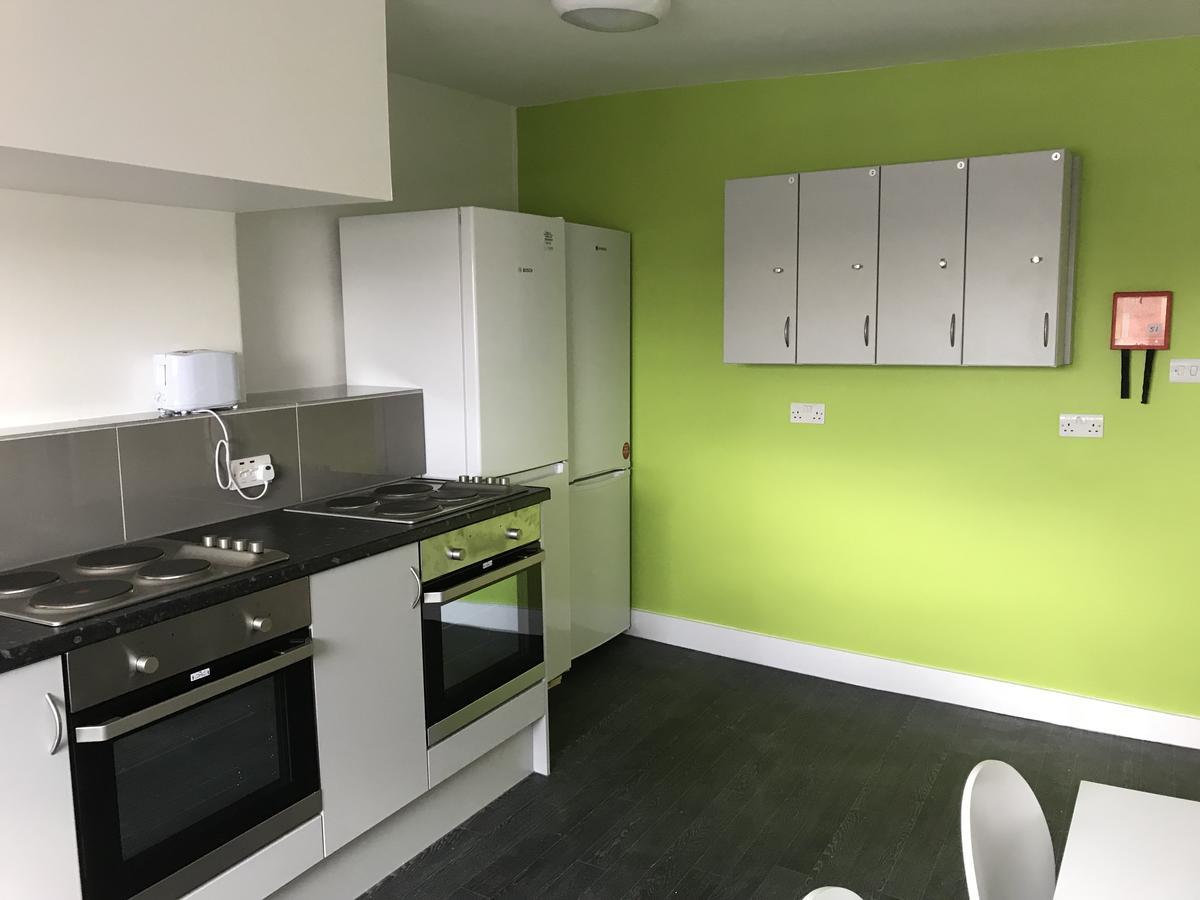 Leinster House Hostel Лондон Екстериор снимка